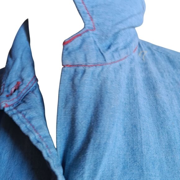 Women's XS Vintage Denim Shirt 1970's Button-Up Red Buttons Distress Boho Hippy - Picture 7 of 13